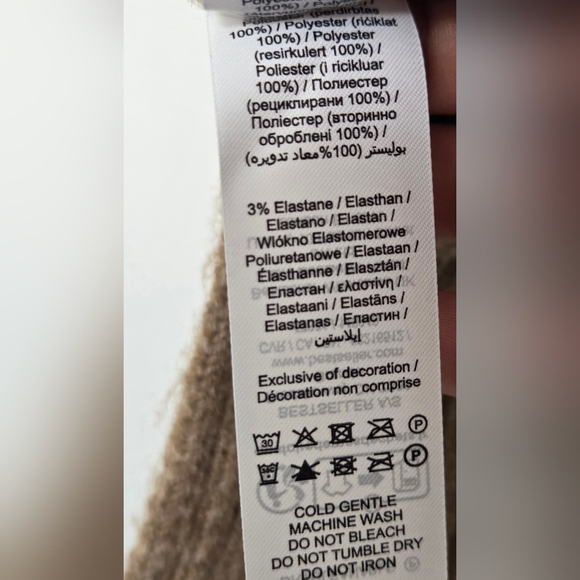 Pieces Tan Cable Knit One Size Layering Collard Sweater Vest - Picture 7 of 8